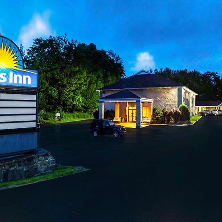 Days Inn By Wyndham Donegal Extérieur photo