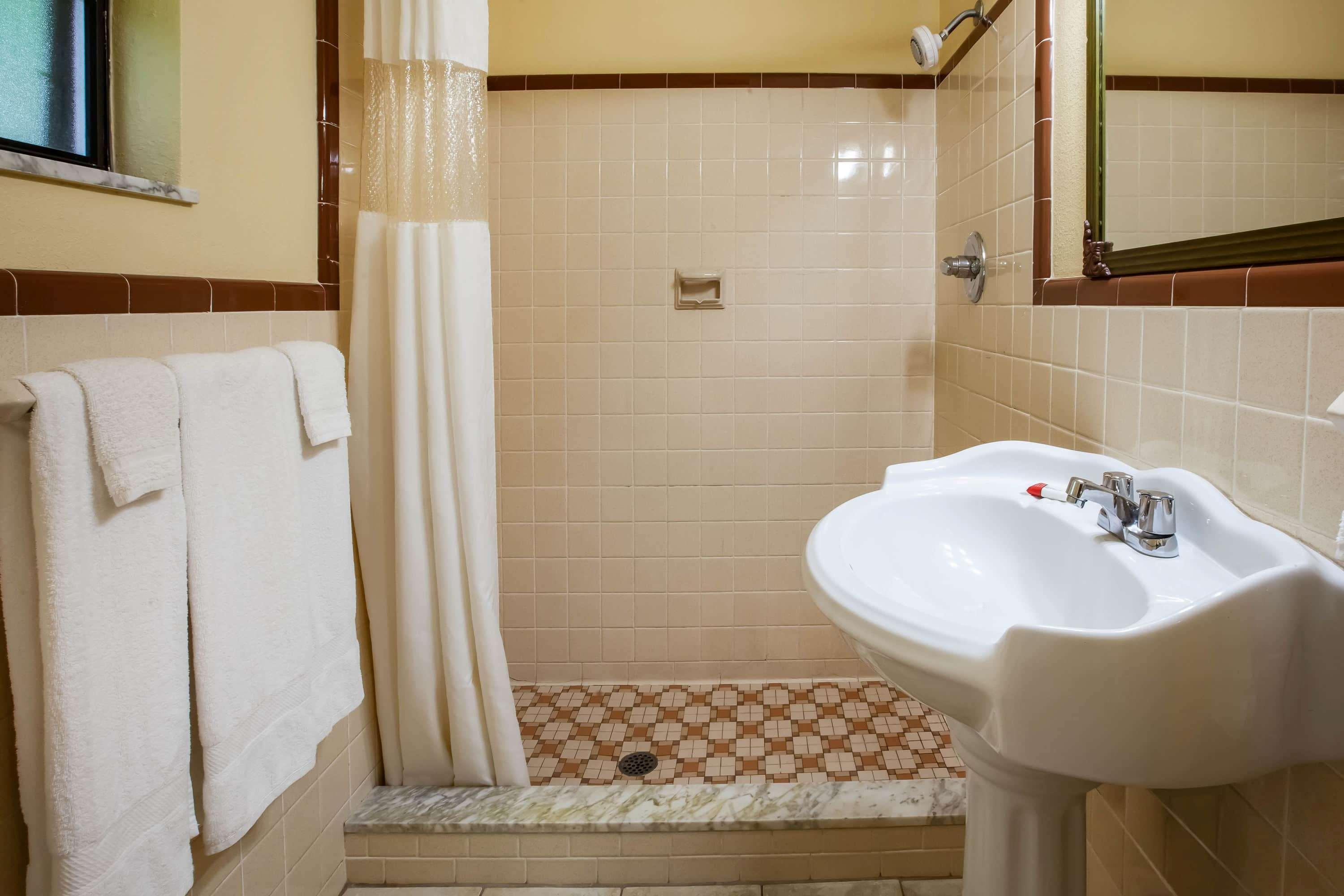 Days Inn By Wyndham Donegal Extérieur photo