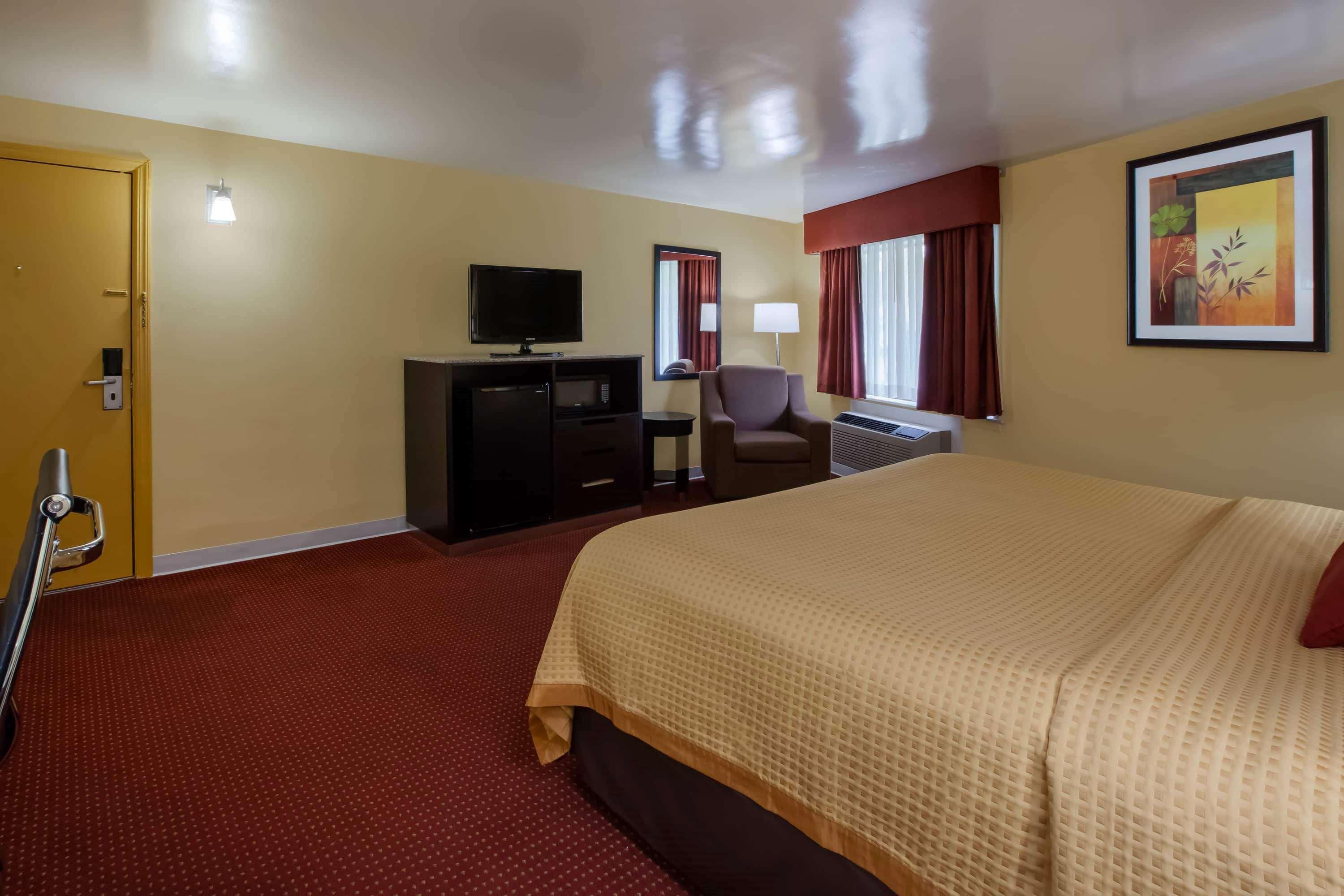 Days Inn By Wyndham Donegal Extérieur photo